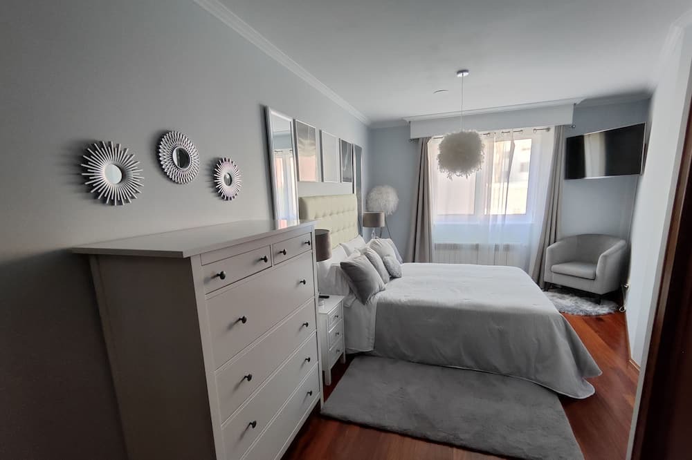 Photo of Bedroom in Naron