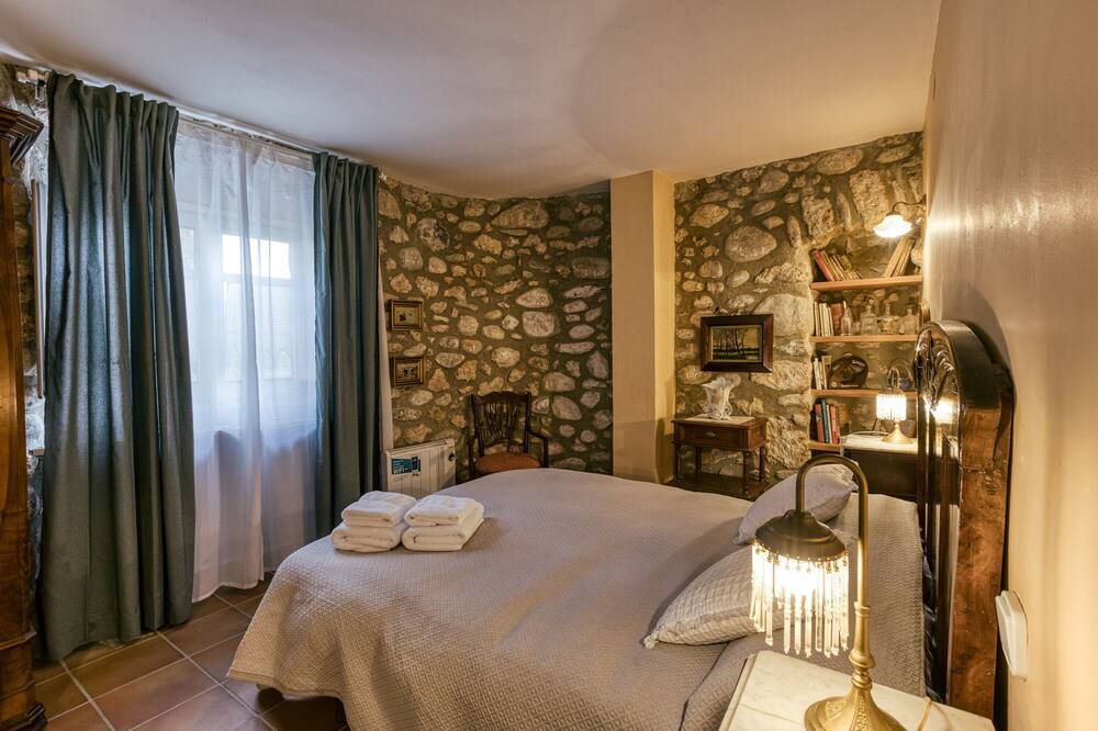 Photo of Bedroom in Boadella i les Escaules