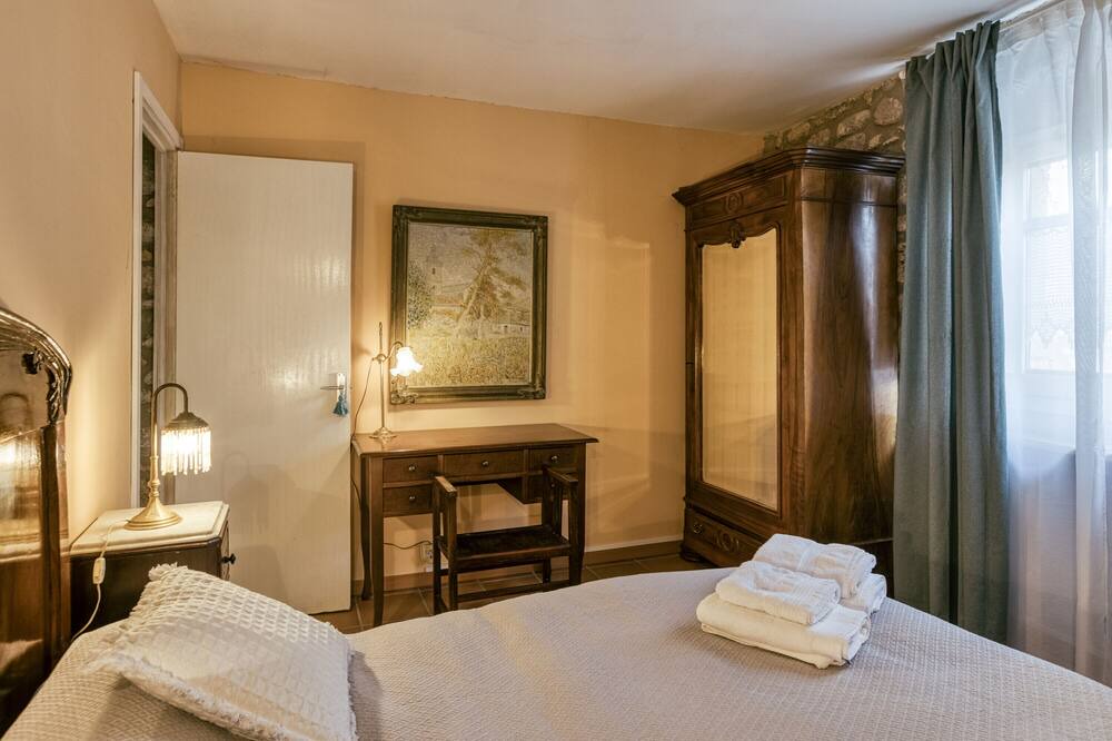 Photo of Bedroom in Boadella i les Escaules