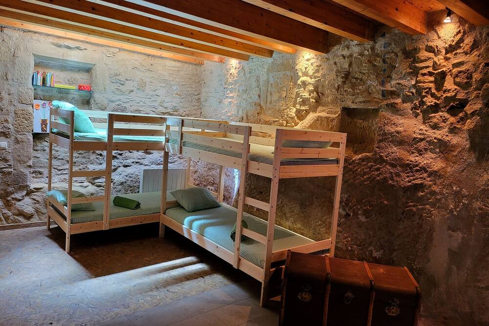 Photo of Bedroom in Peratallada
