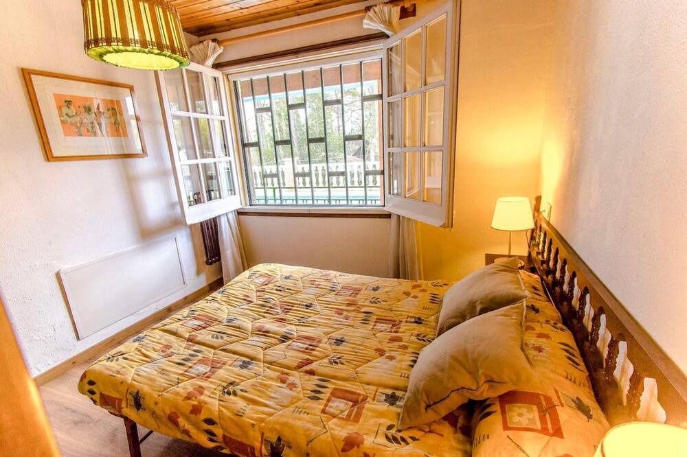 Photo of Bedroom in Santa Coloma de Farners