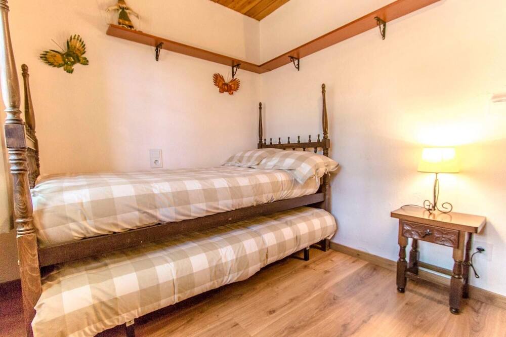 Photo of Bedroom in Santa Coloma de Farners