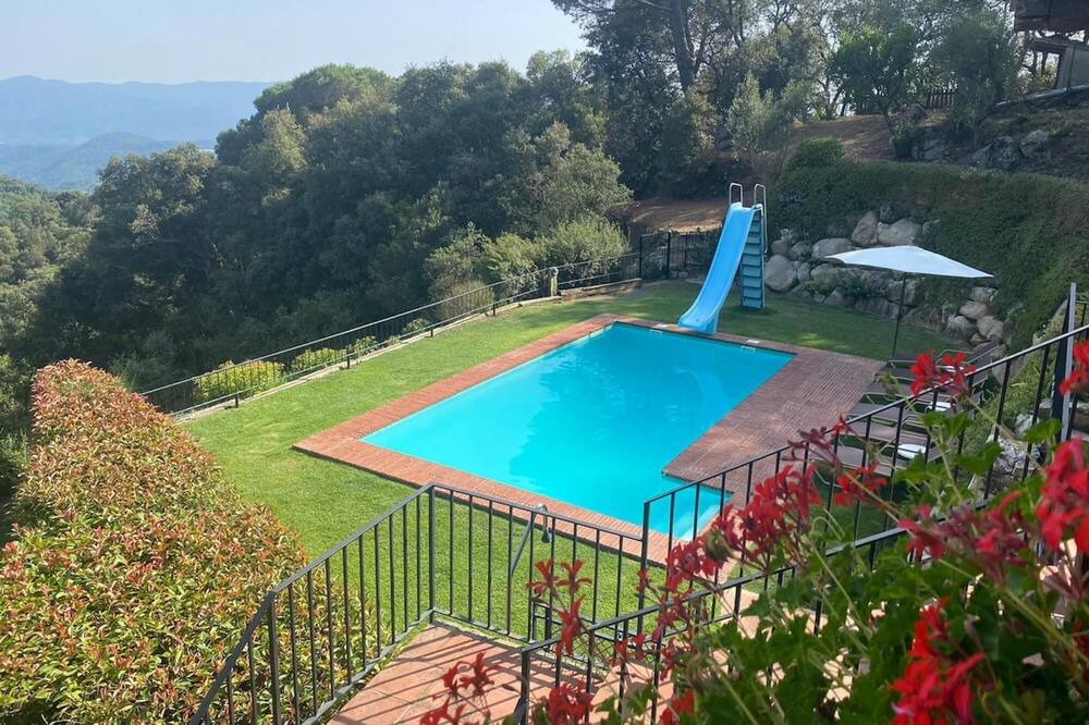 Photo of Outdoor in Sant Feliu de Buixalleu