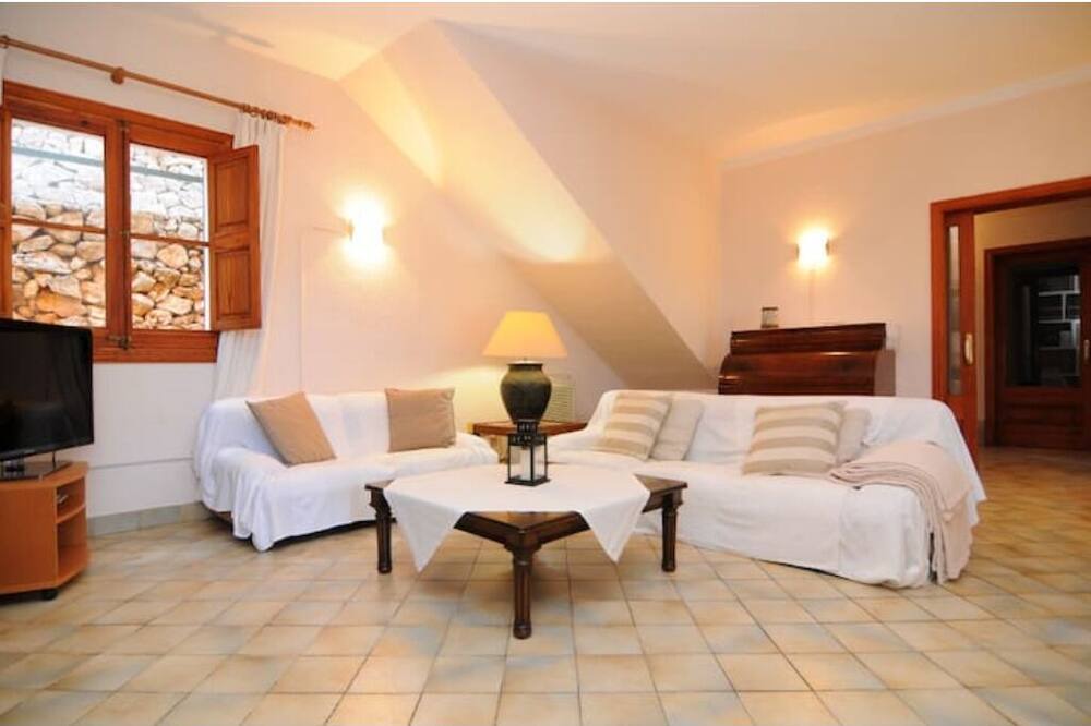 Photo of Livingroom in Esporles