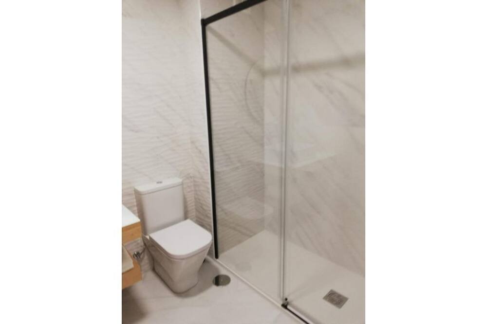 Photo of Bathroom in Covas