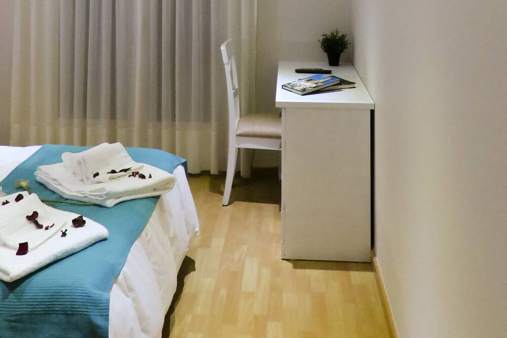 Photo of Bedroom in Toro