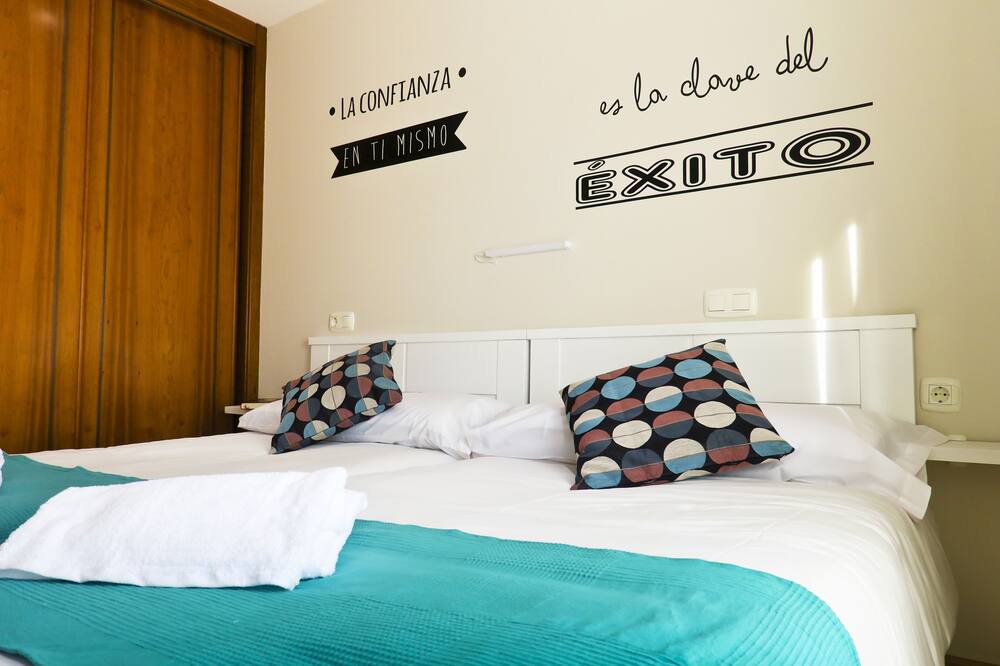 Photo of Bedroom in Toro