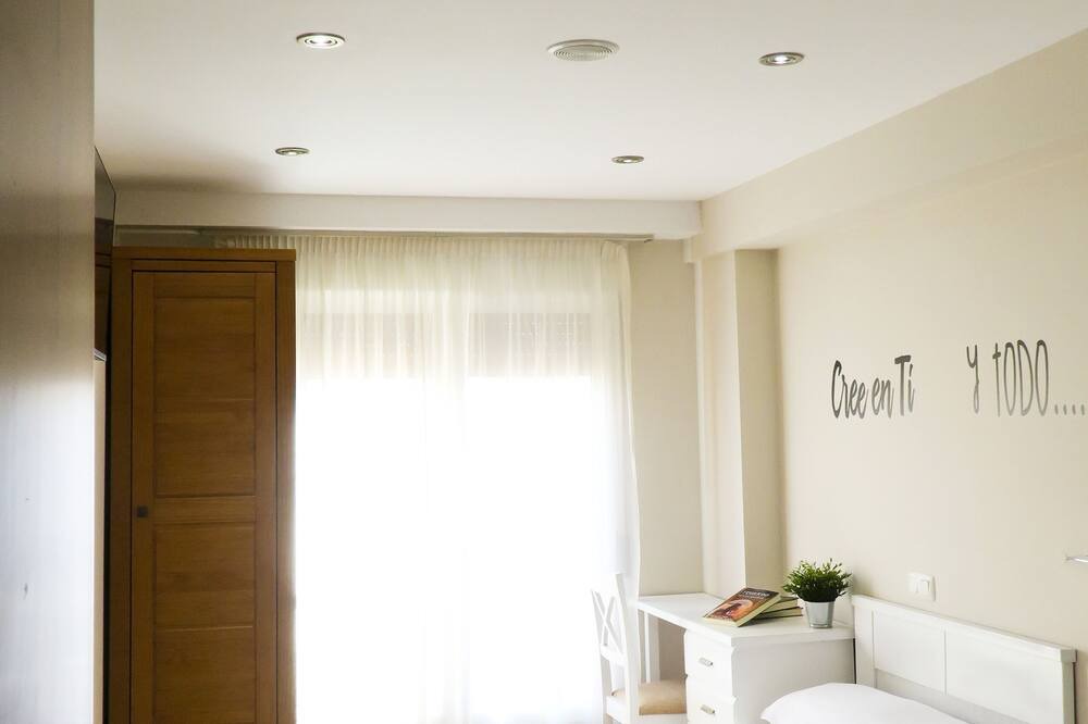 Photo of Bedroom in Toro