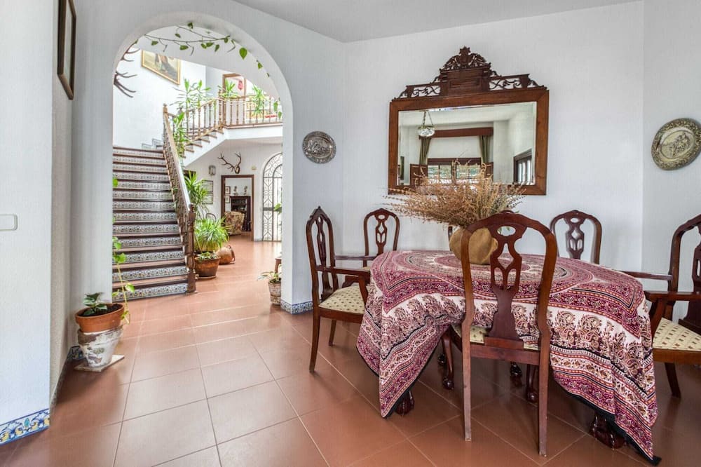 Photo of Livingroom in Higuera de la Sierra