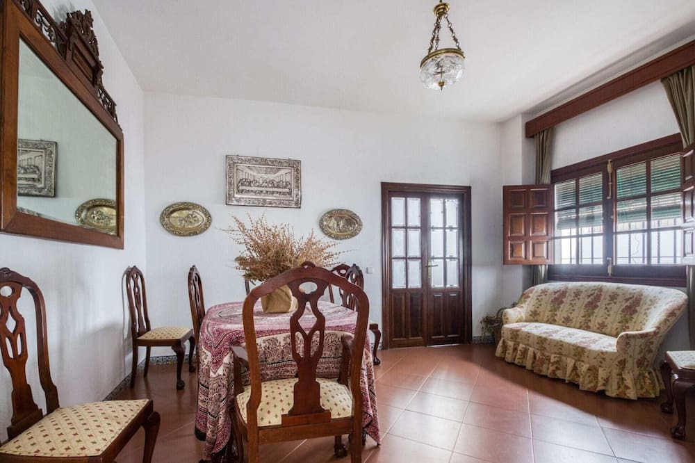 Photo of Livingroom in Higuera de la Sierra