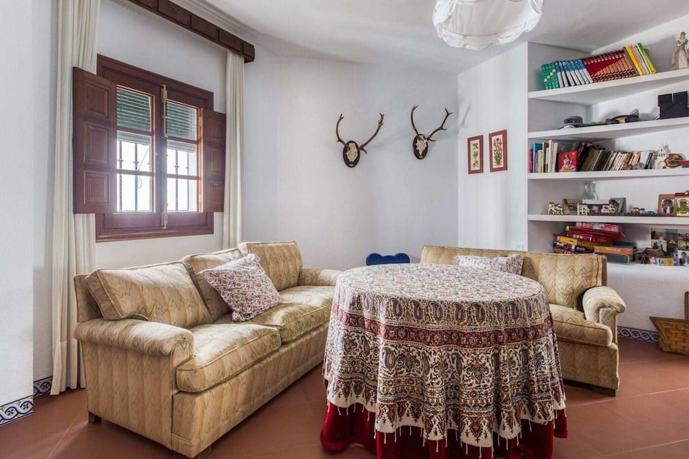 Photo of Livingroom in Higuera de la Sierra