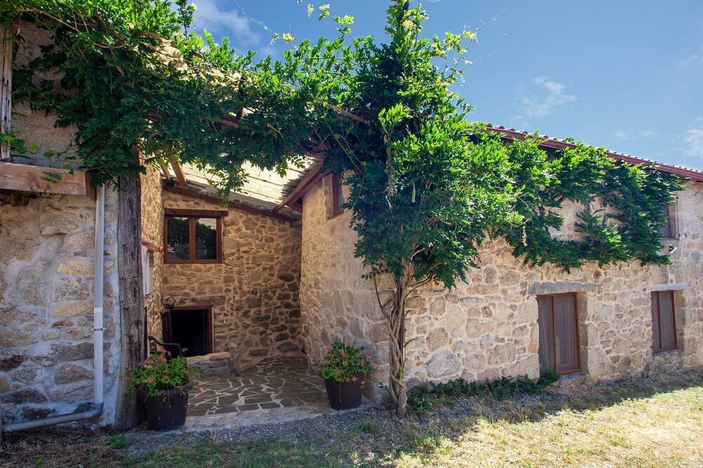 Photo of Outdoor in Panton
