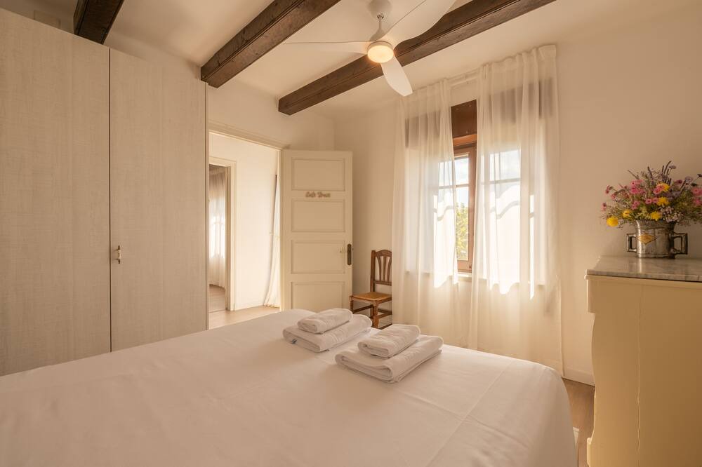 Photo of Bedroom in Corca