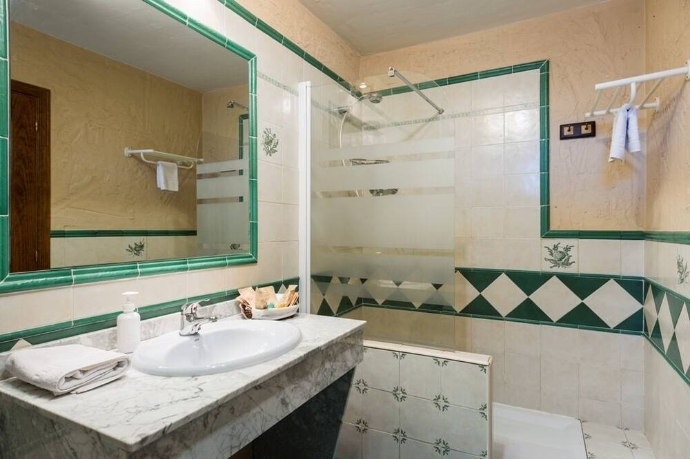Photo of Bathroom in Grajera