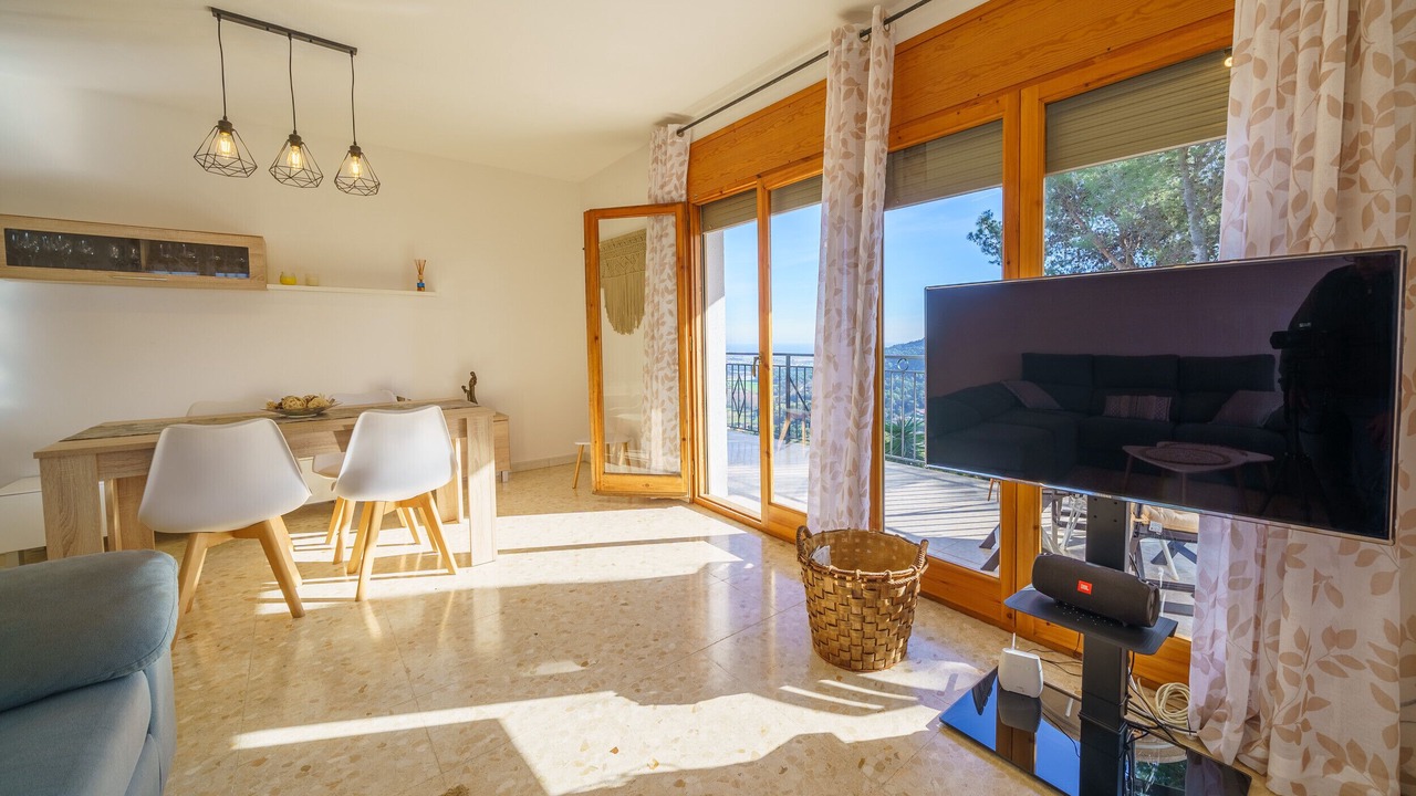Photo of Livingroom in Palafolls