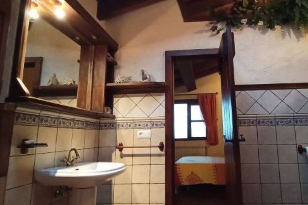 Photo of Bathroom in Cuadrovena