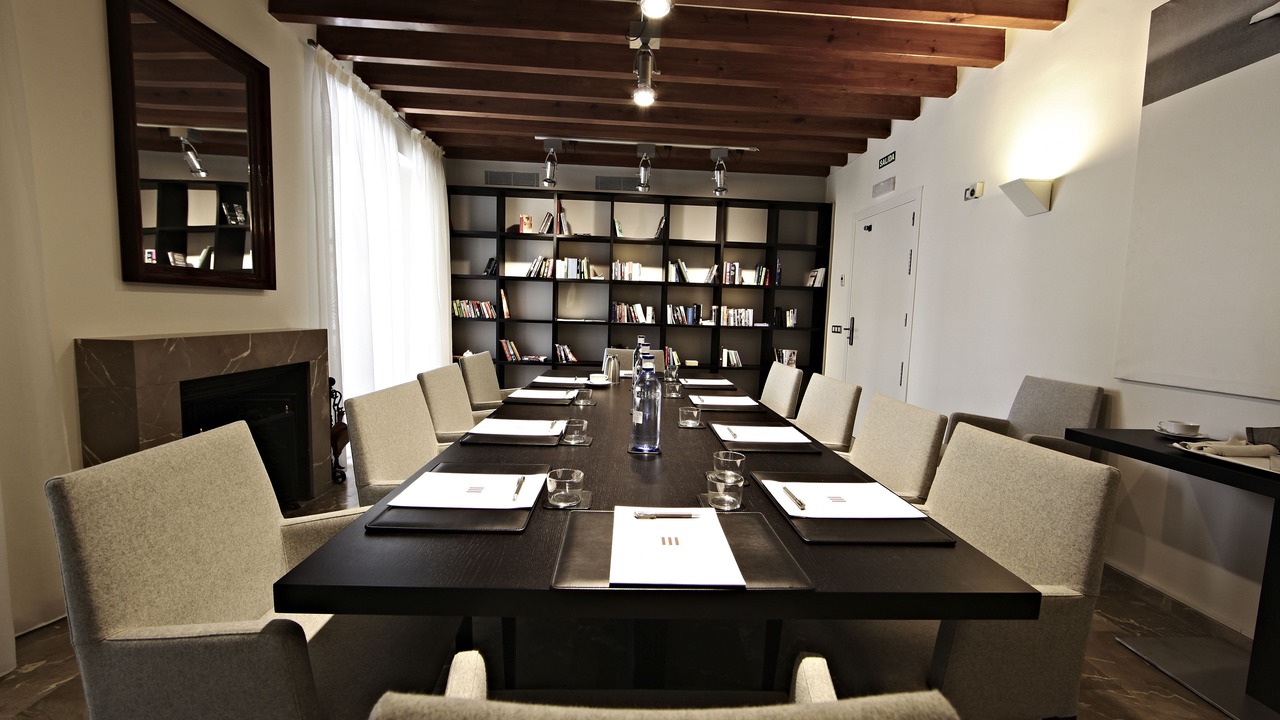 Photo of Others in La Llotja-Born