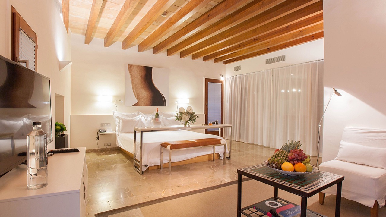 Photo of Bedroom in La Llotja-Born