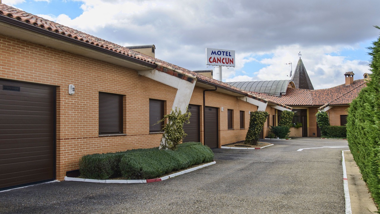 Photo of Outdoor in Ardon