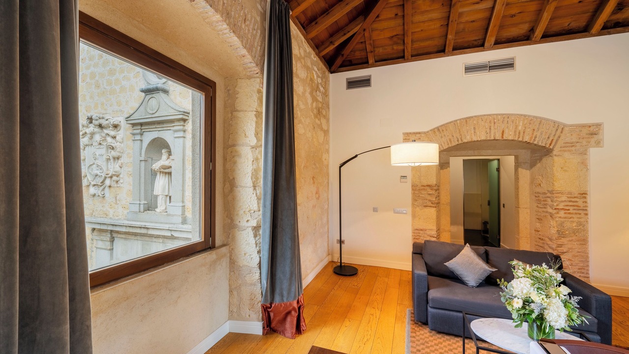 Photo of Bedroom in Segovia Old Town