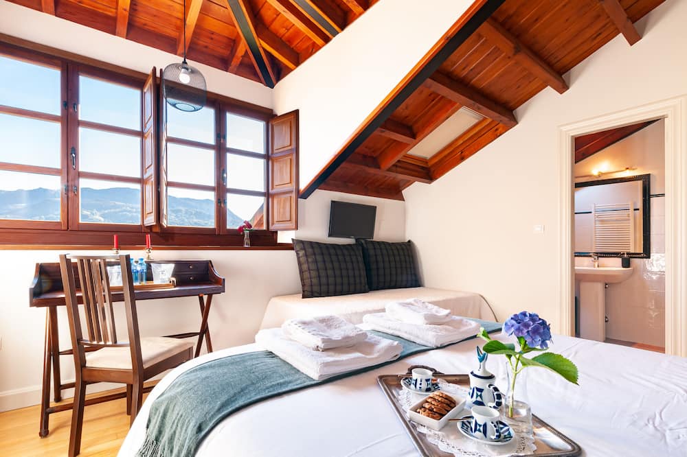 Photo of Bedroom in Vallobal