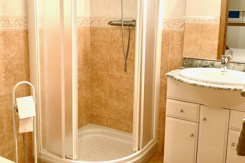 Photo of Bathroom in Viveiro