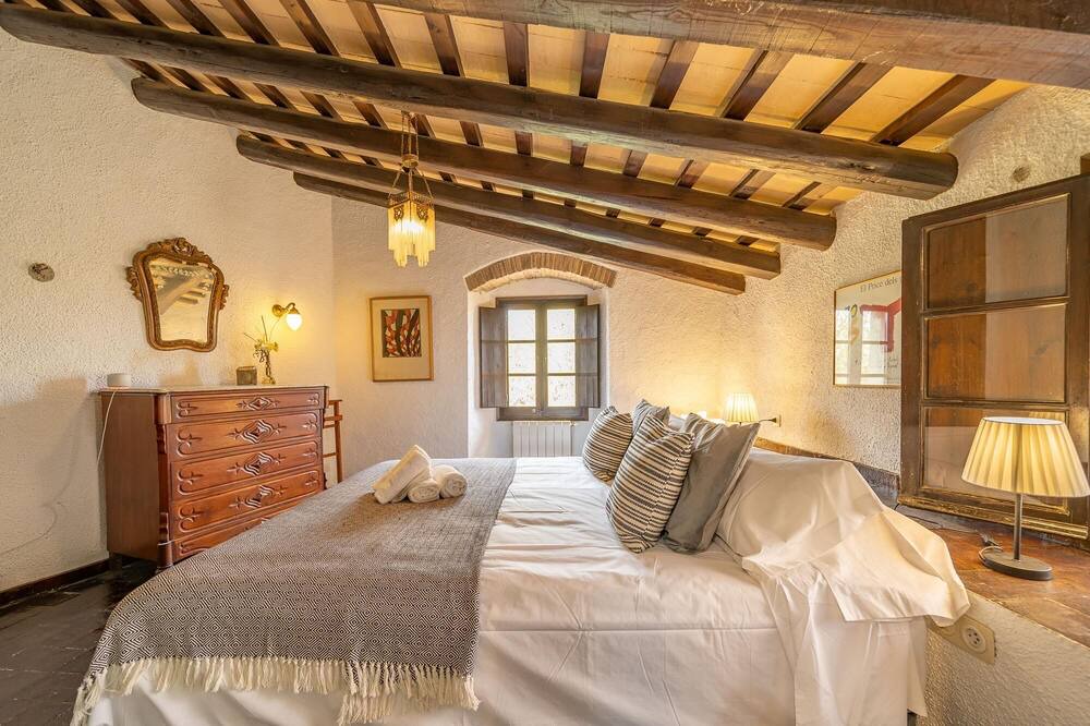 Photo of Bedroom in Llagostera