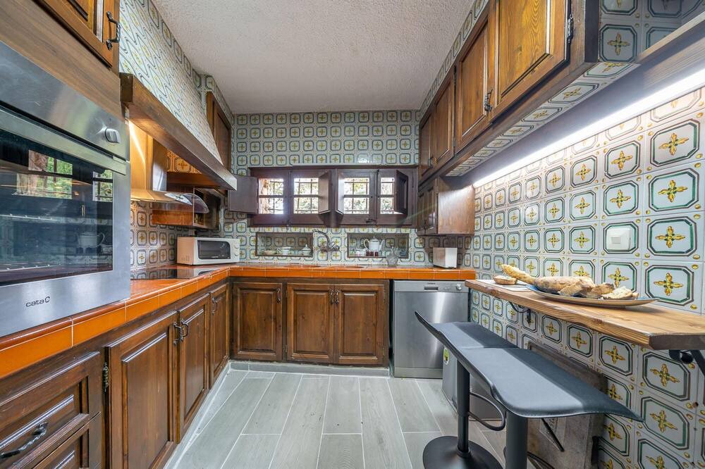 Photo of Kitchen in Llagostera