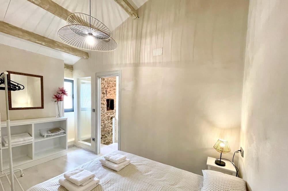 Photo of Bedroom in Viveiro