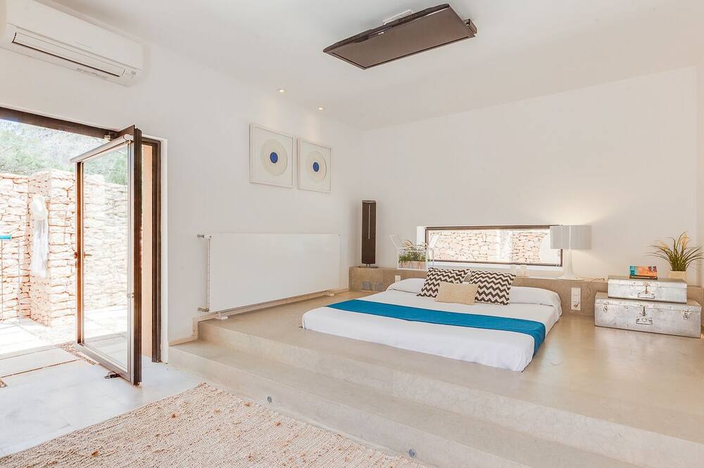 Photo of Others in Formentera