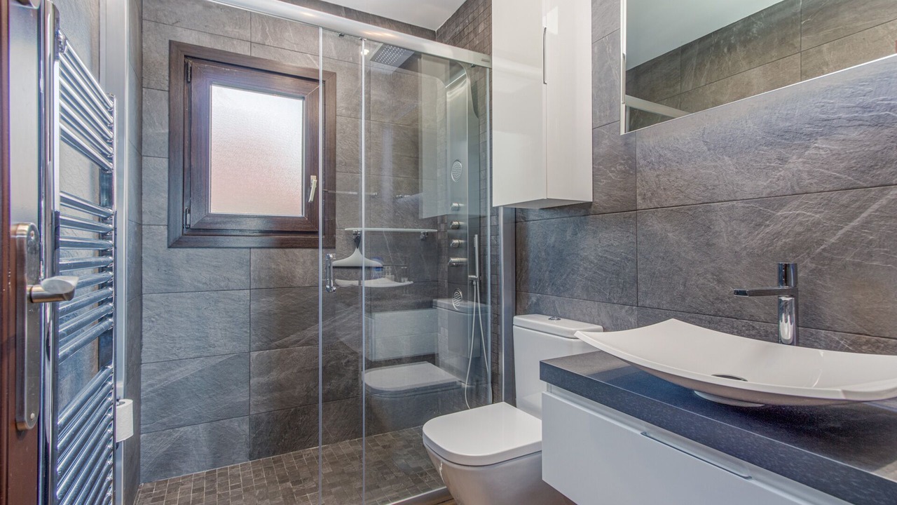 Photo of Bathroom in Perelada