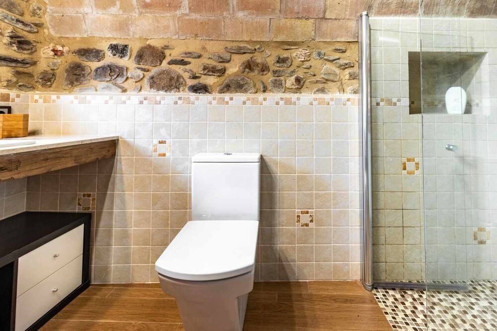 Photo of Bathroom in Cantallops