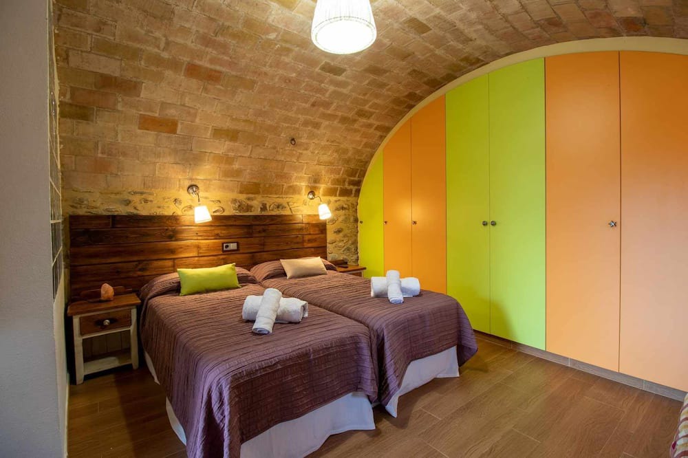 Photo of Bedroom in Cantallops