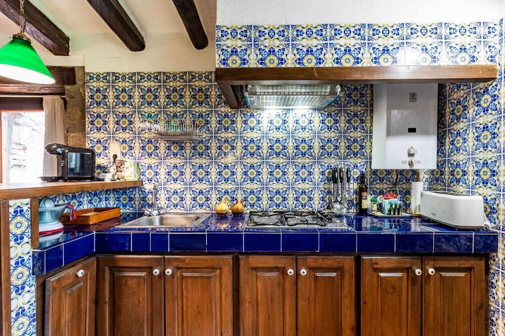 Photo of Kitchen in Cantallops