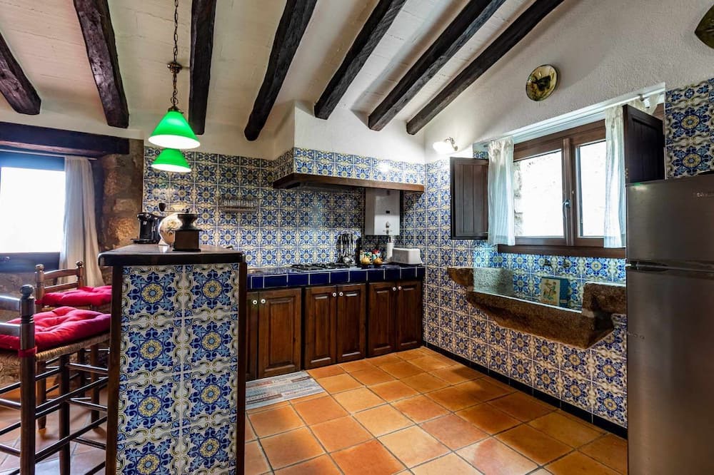 Photo of Kitchen in Cantallops