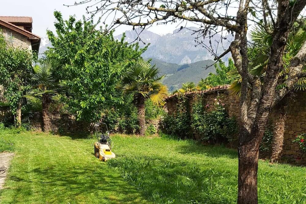 Photo of Outdoor in Frama