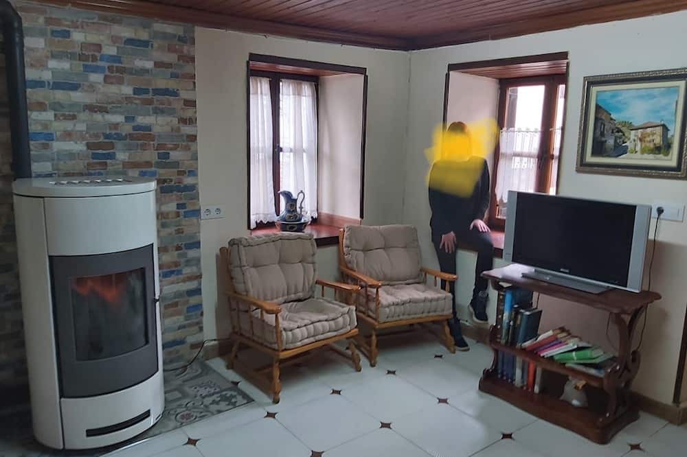Photo of Others in Frama