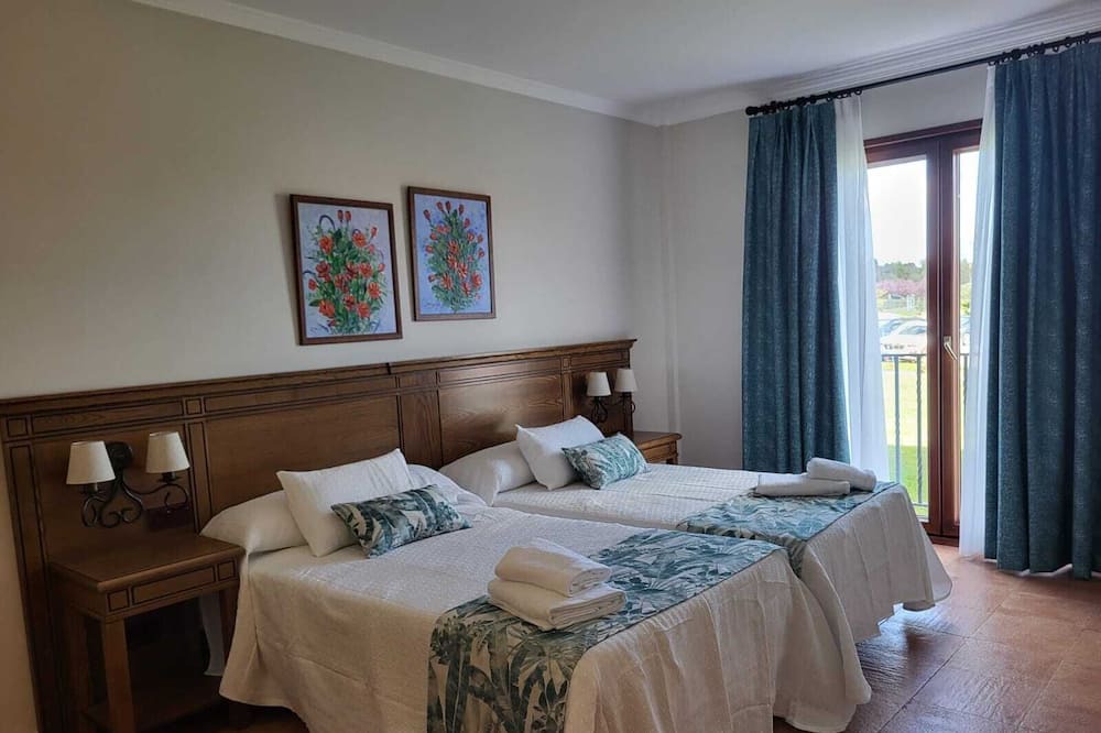 Photo of Bedroom in Espinosa de Cervera