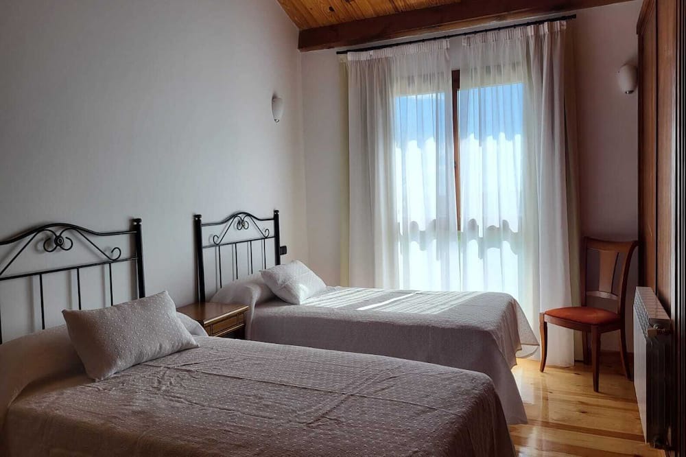 Photo of Bedroom in Espinosa de Cervera