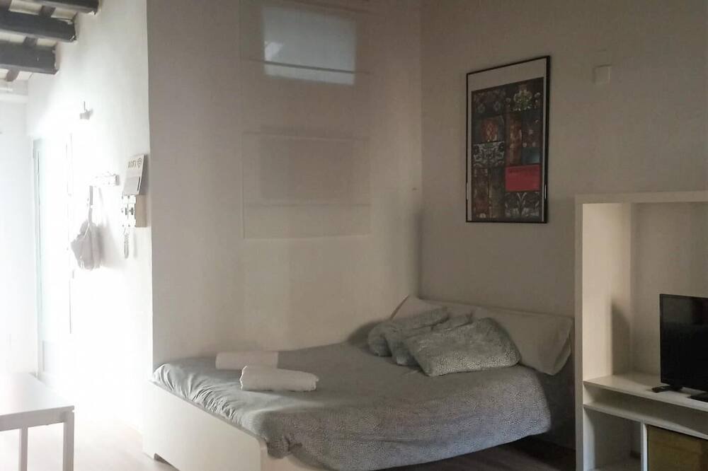 Photo of Bedroom in Reus
