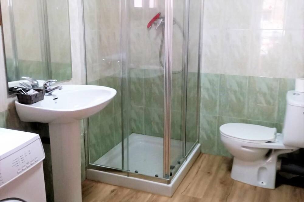 Photo of Bathroom in Reus