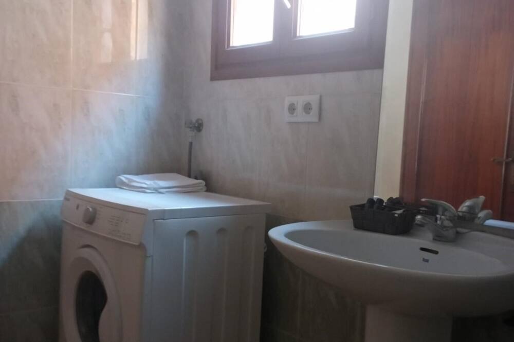Photo of Bathroom in Reus