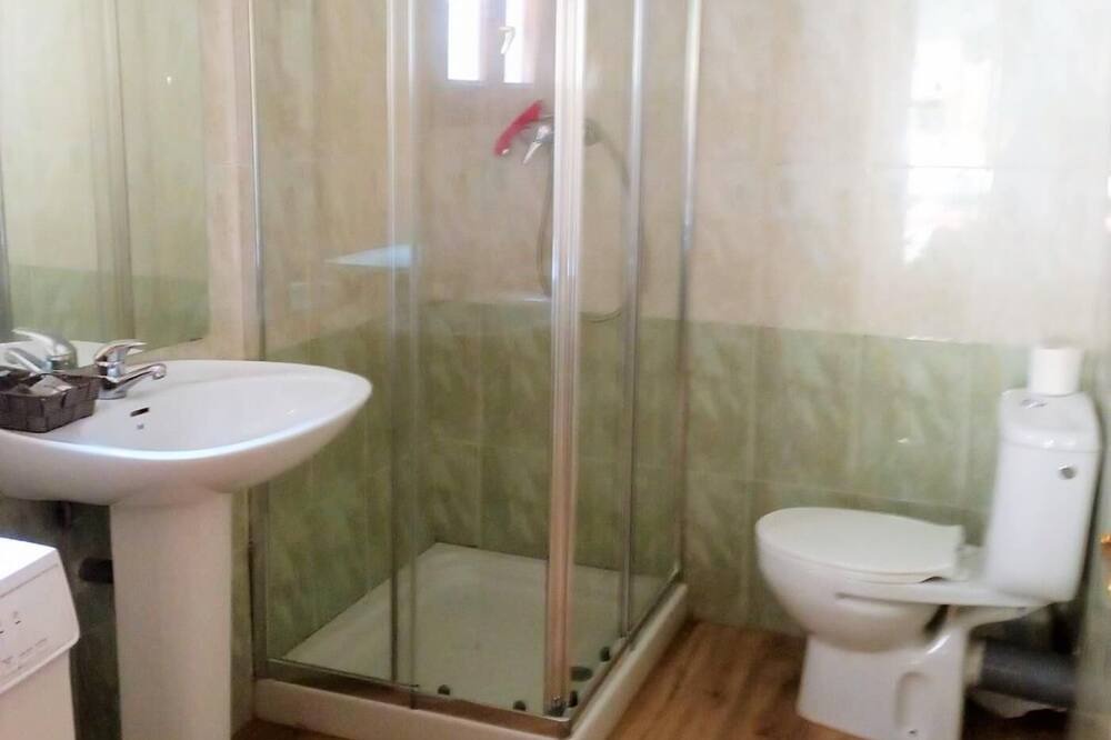 Photo of Bathroom in Reus