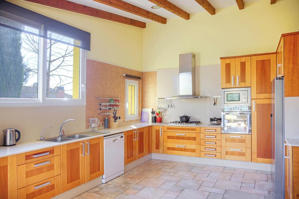 Photo of Kitchen in Sant Esteve de Palautordera
