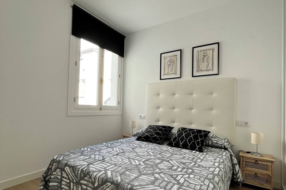 Photo of Bedroom in Ferrol