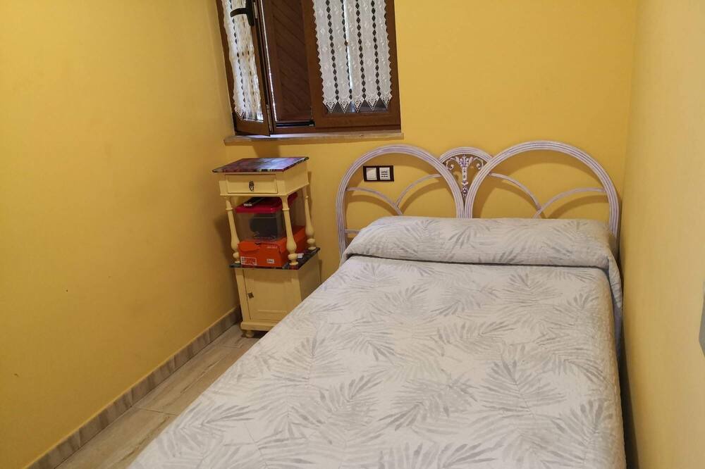 Photo of Bedroom in Duenas