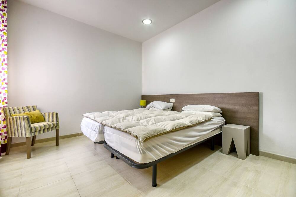 Photo of Bedroom in Palau-Saverdera