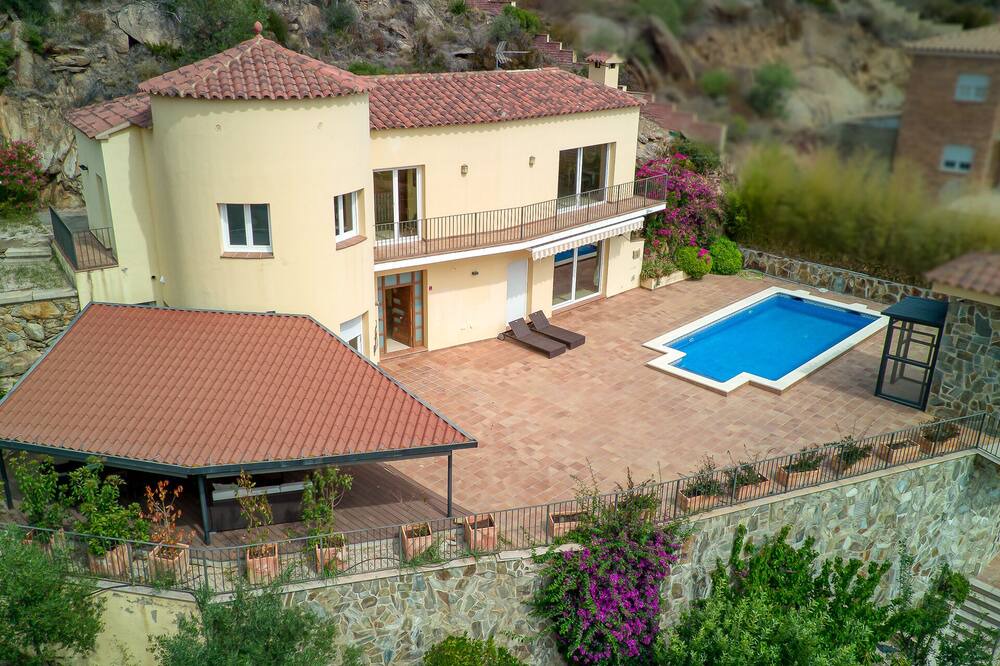 Photo of Outdoor in Palau-Saverdera