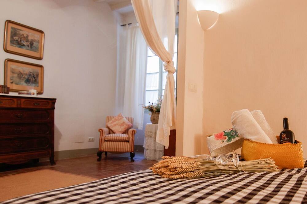 Photo of Bedroom in Bascara