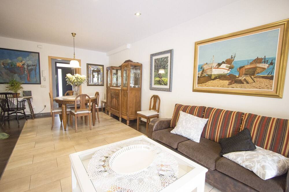 Photo of Livingroom in La Bisbal d'Emporda